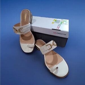 Liz Claiborne Slide Sandals White with Gold Chain Accent